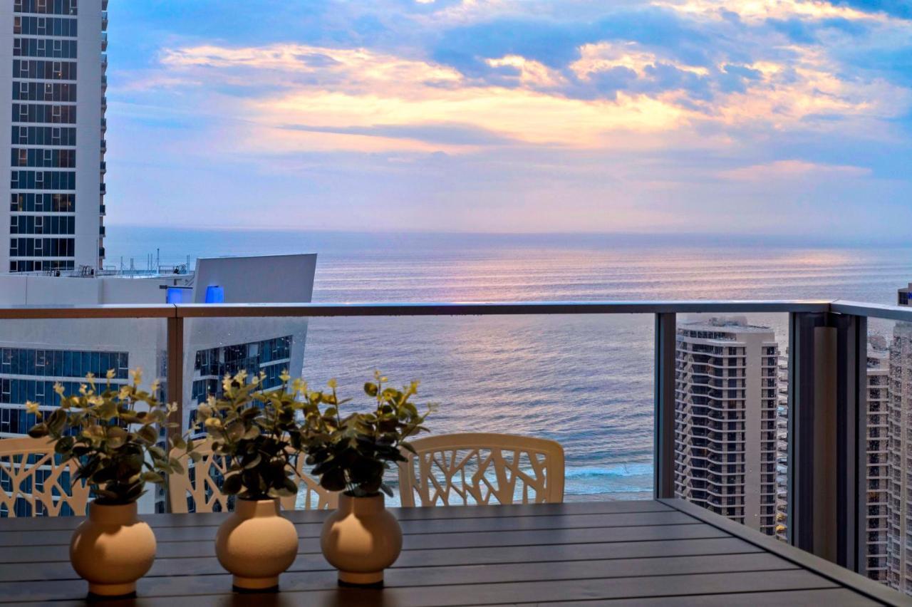 Ocean View Apartments With Balcony - Circle On Cavill - Central Location! - Self Contained & Privately Managed Gold Coast Ngoại thất bức ảnh
