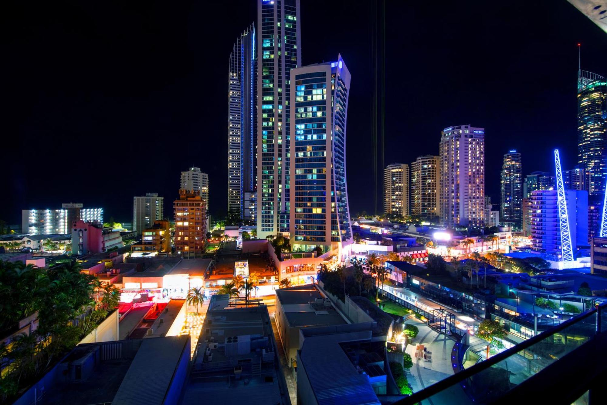 Ocean View Apartments With Balcony - Circle On Cavill - Central Location! - Self Contained & Privately Managed Gold Coast Ngoại thất bức ảnh