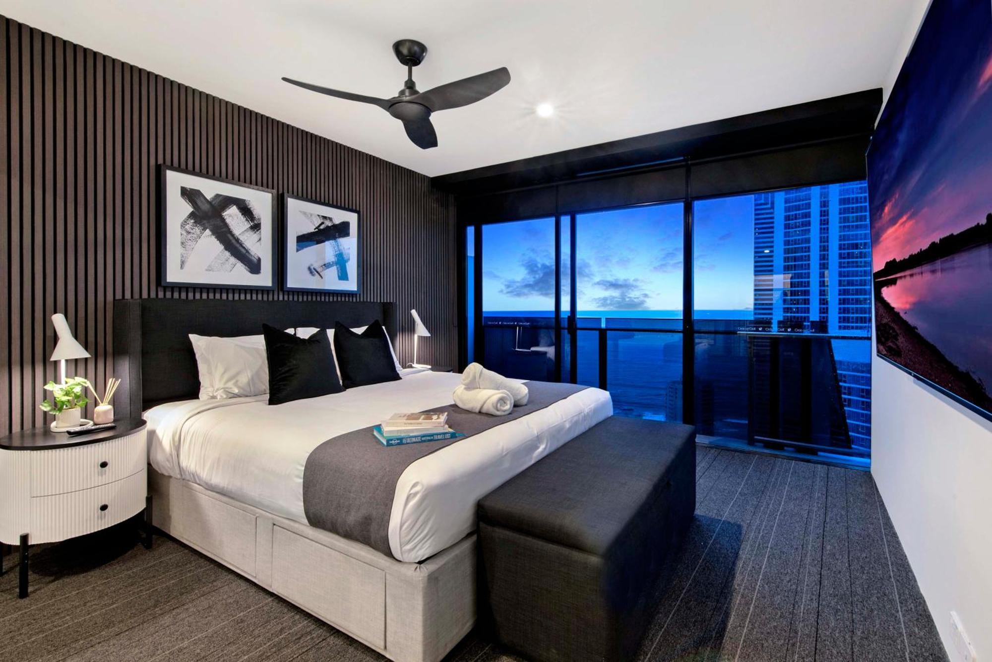 Ocean View Apartments With Balcony - Circle On Cavill - Central Location! - Self Contained & Privately Managed Gold Coast Ngoại thất bức ảnh