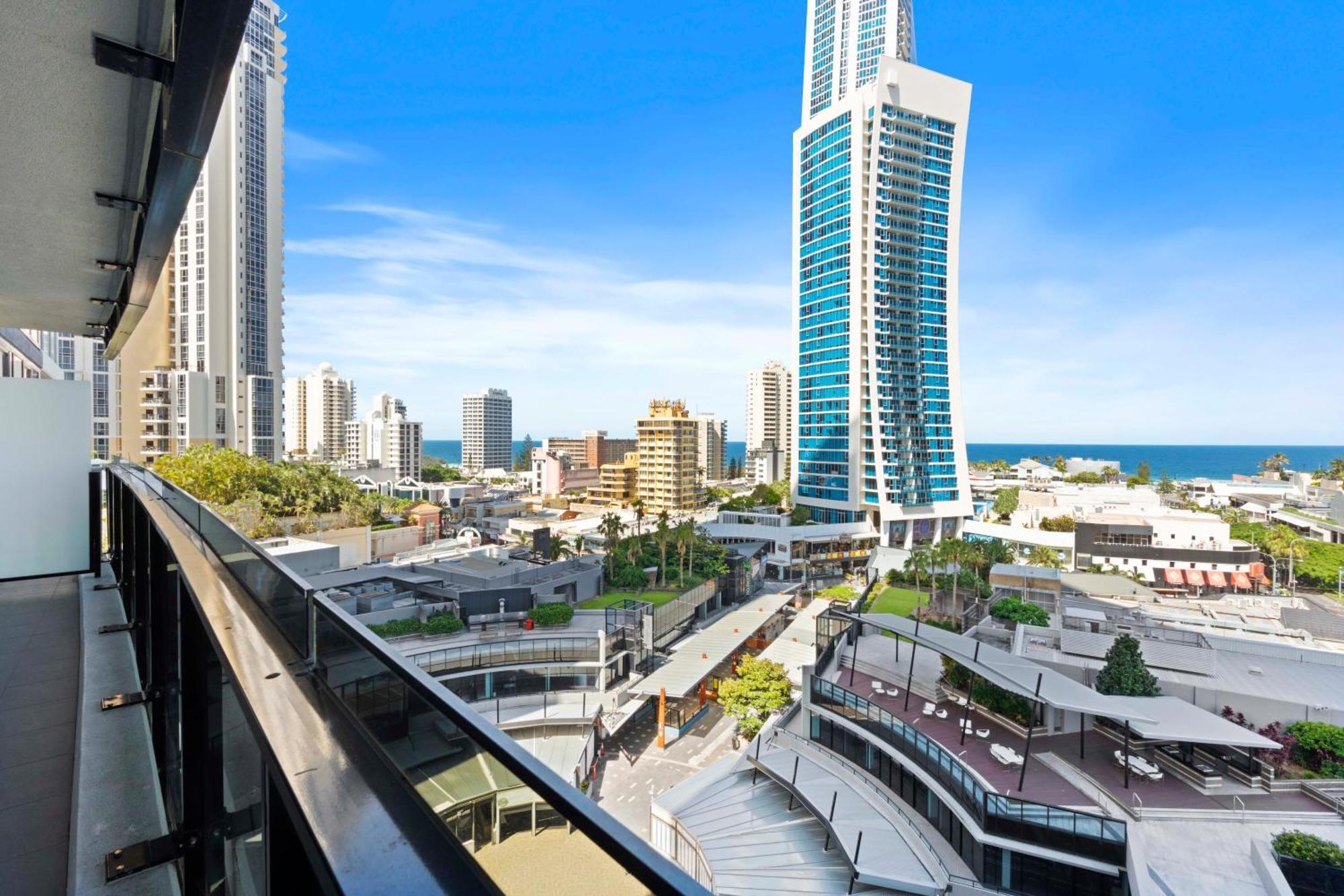 Ocean View Apartments With Balcony - Circle On Cavill - Central Location! - Self Contained & Privately Managed Gold Coast Ngoại thất bức ảnh
